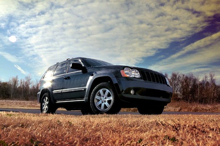 2 Inch Lift Kit Jeep Grand Cherokee WK 2WD/4WD (2005-2010) Rough Country-1
