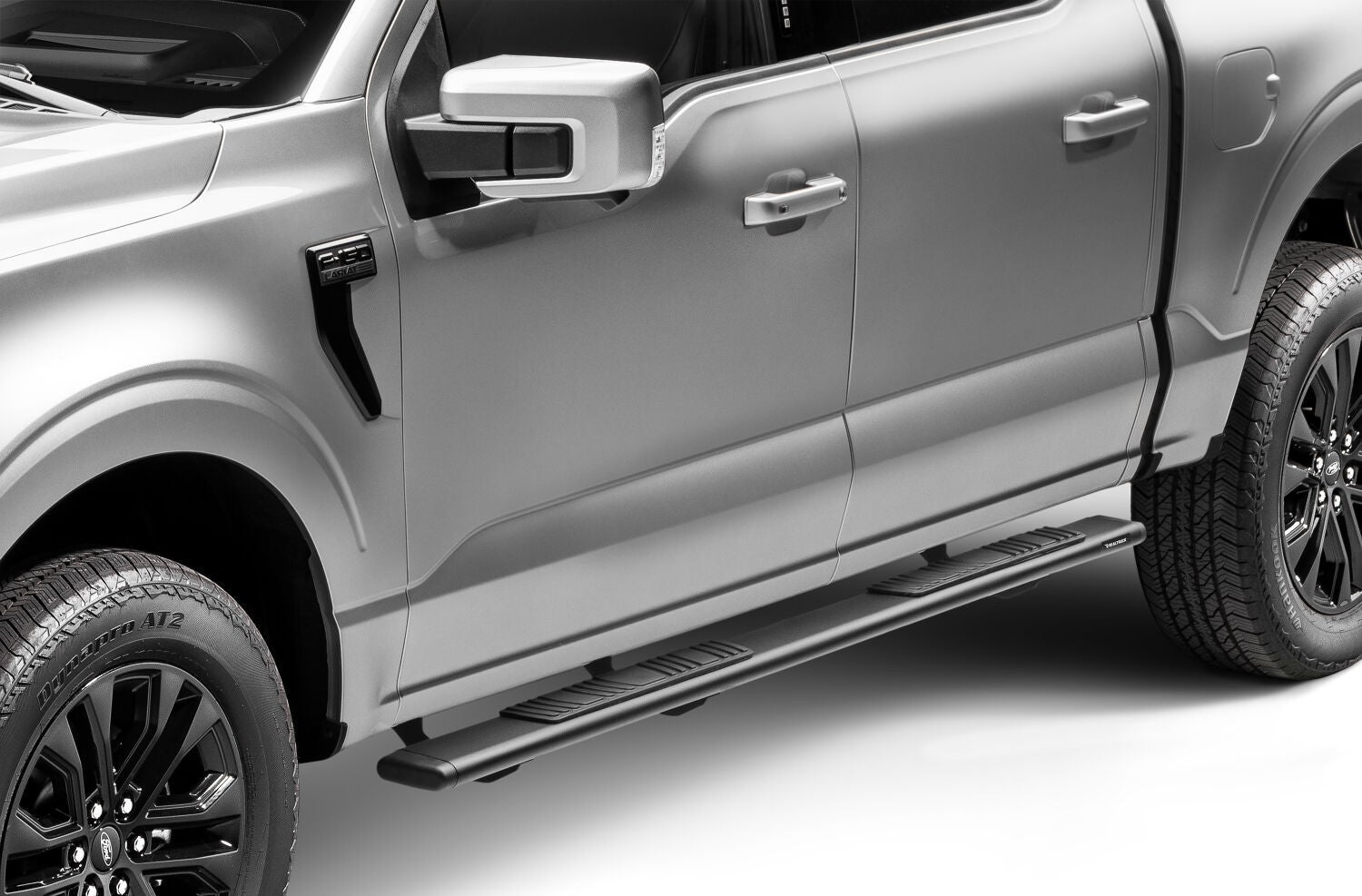 5 Inch OE Xtreme Low Profile SideSteps With Mounting Bracket Kit Textured Black 2015-2026 Ford F-150/ F-250/F-350 2 Door Go Rhino-3