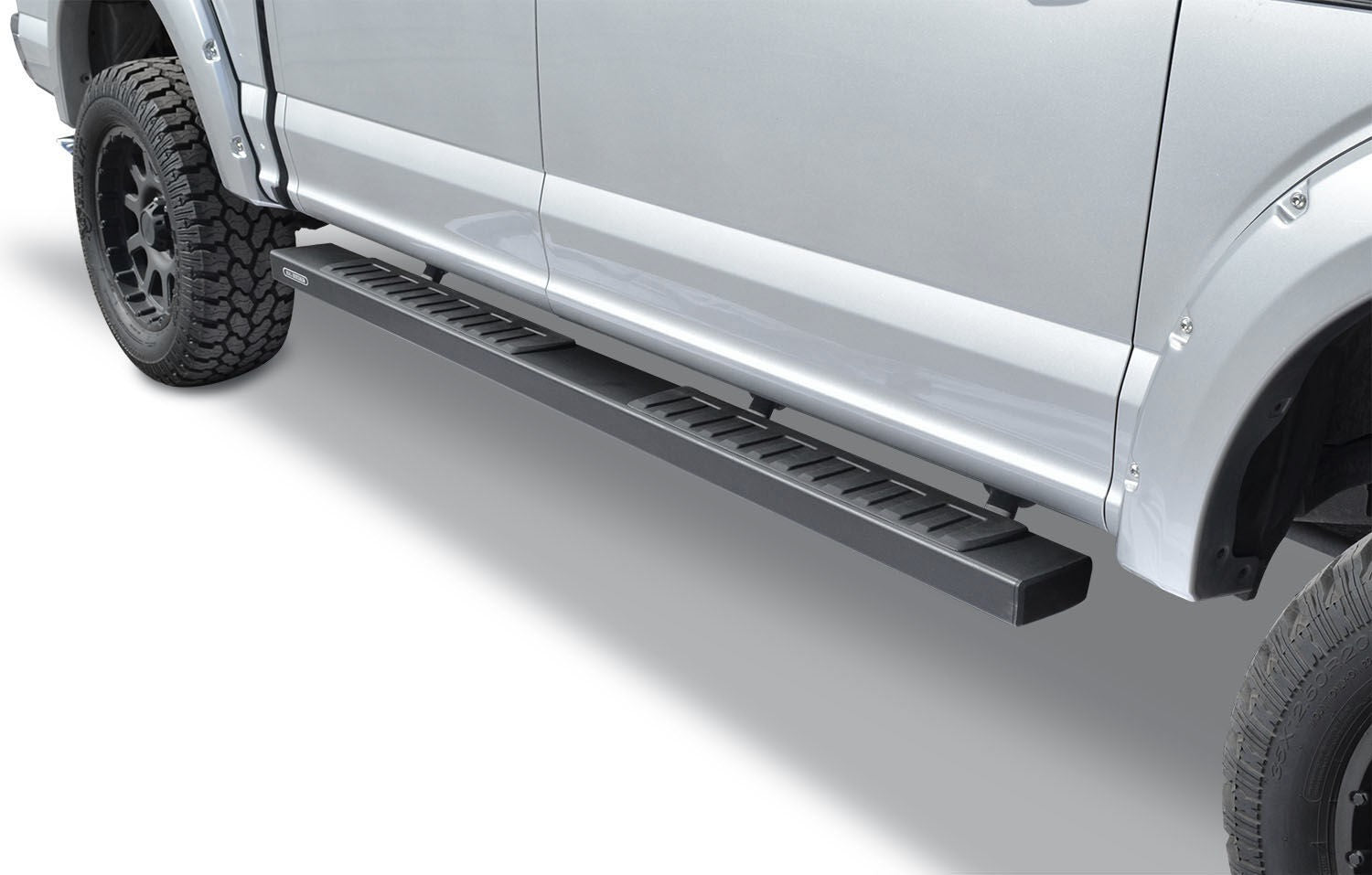 6 Inch OE Xtreme II SideSteps With Mounting Bracket Kit Textured Black 2015-2026 Ford F-150/ F-250/F-350 Go Rhino