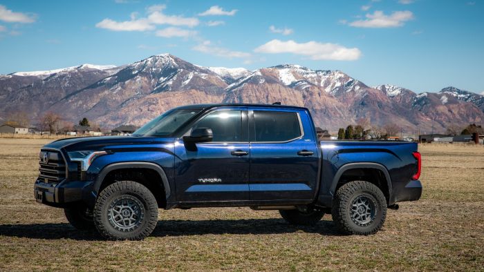 3 Inch SST Lift Kit 2022-2025 Toyota Tundra 2WD/4WD ReadyLIFT-2