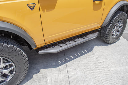 RB20 Running Boards With Mounting Brackets Textured Black 2021-2025 Ford Bronco Go Rhino-1