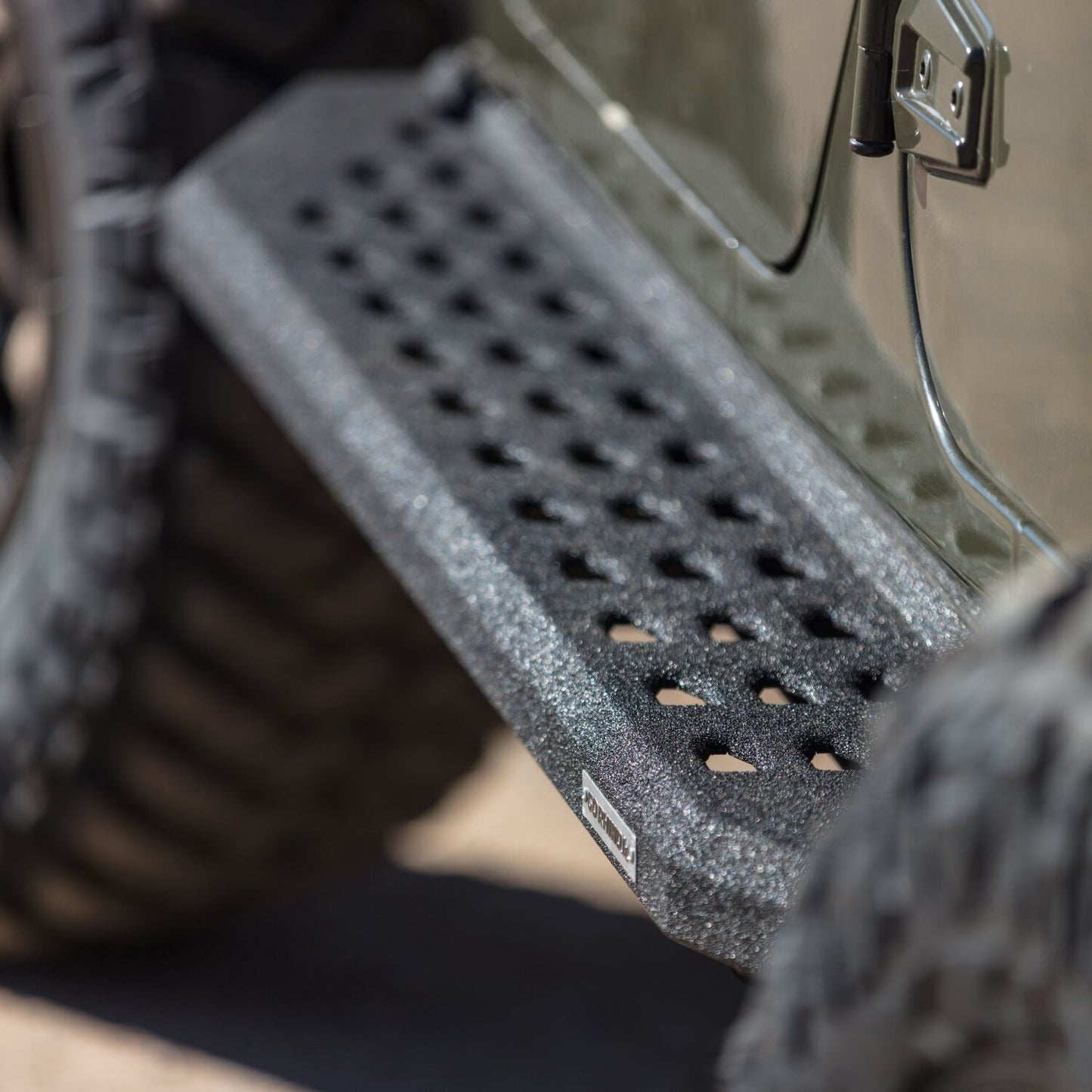 RB20 Running Boards With Mounting Brackets Protective Bedliner Coating 2015-2026 Ford F-150/ F-250/F-350 Extended Cab Go Rhino