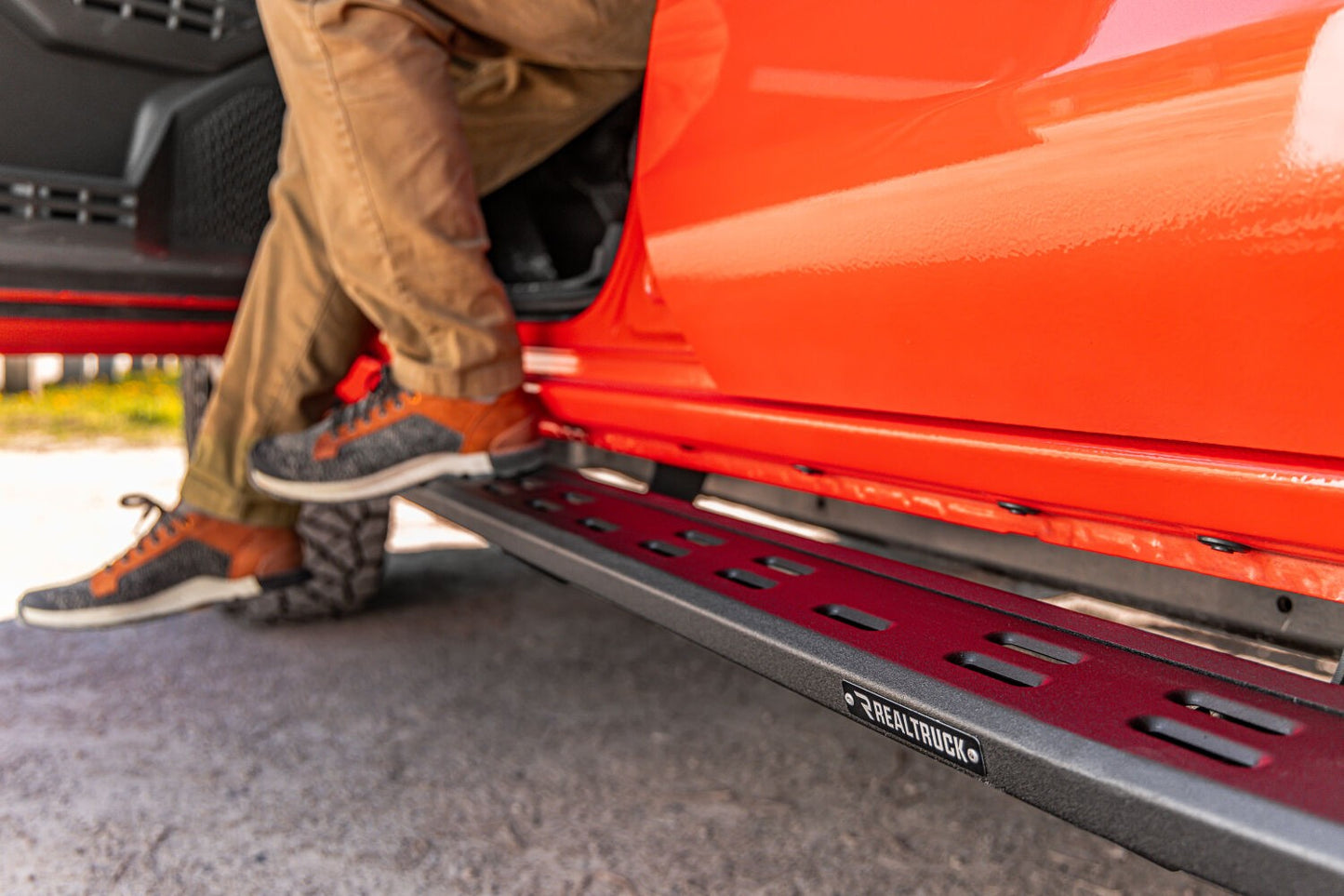 RB20 Slim Line Running Boards with Mounting Bracket Kit Protective Bedliner coating 2024-2026 Toyota Tacoma Go Rhino-1