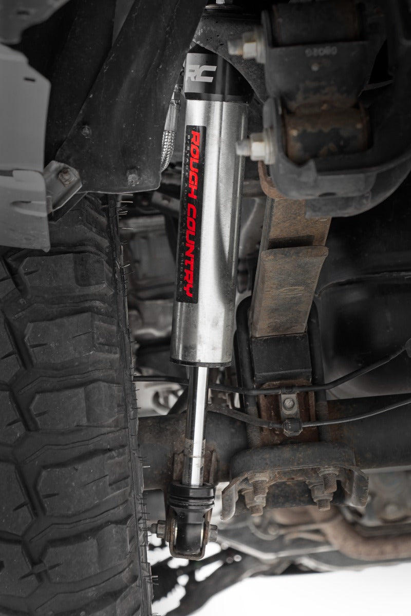 Vertex 2.5 Reservoir Rear Shocks 6-7 Inch Toyota Tacoma 2WD/4WD (2005-2023) Rough Country-2