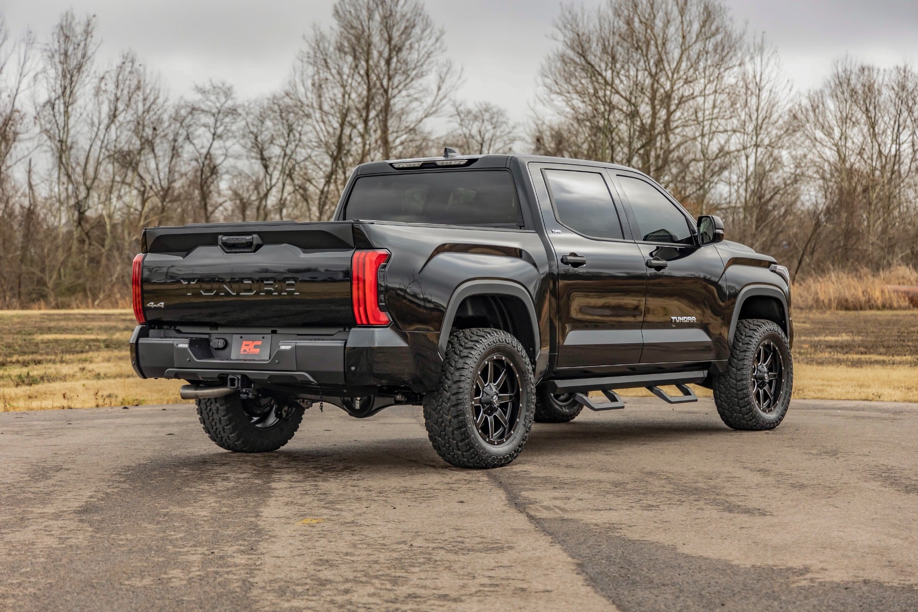 3.5 Inch M1 Lift Kit Toyota Tundra 4WD (2022-2026) Rough Country-5