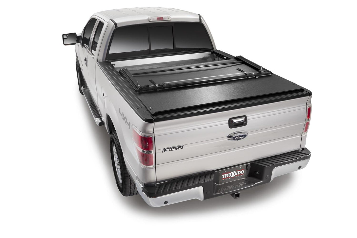 Deuce Tonneau Cover Black 2008-2015 Nissan Titan Truxedo-10