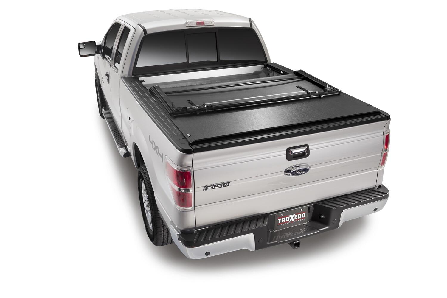 Deuce Tonneau Cover Black 2008-2015 Nissan Titan Truxedo-10
