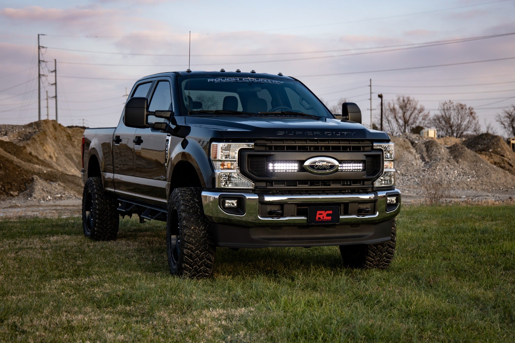 LED Light Kit Grille Mount 10 Inch Black Slimline Ford F-250 Super Duty (20-22) Rough Country-4