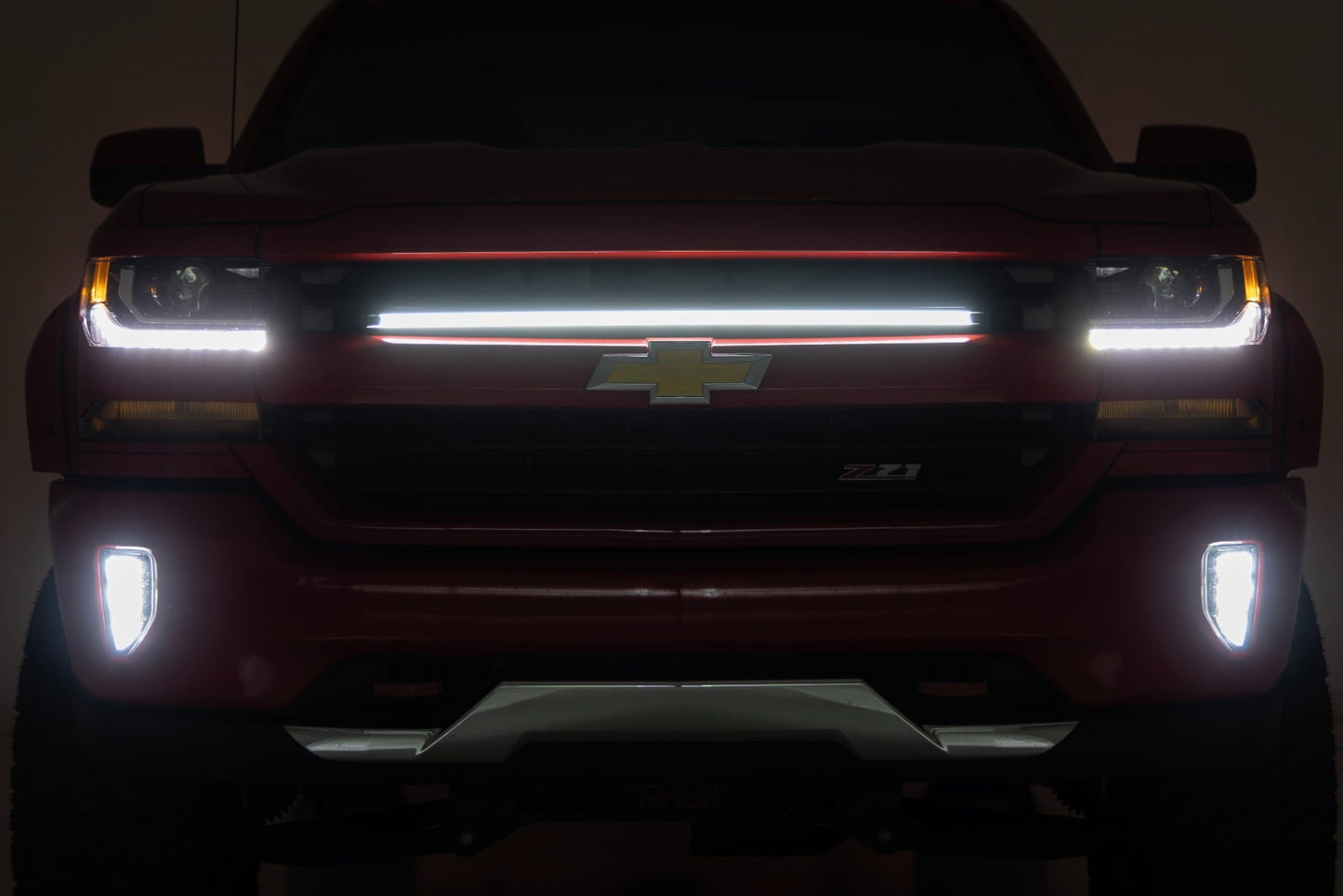 LED Light Kit Grille Mount 30 Inch DRL Chevy Silverado 1500 (16-18) Rough Country-1