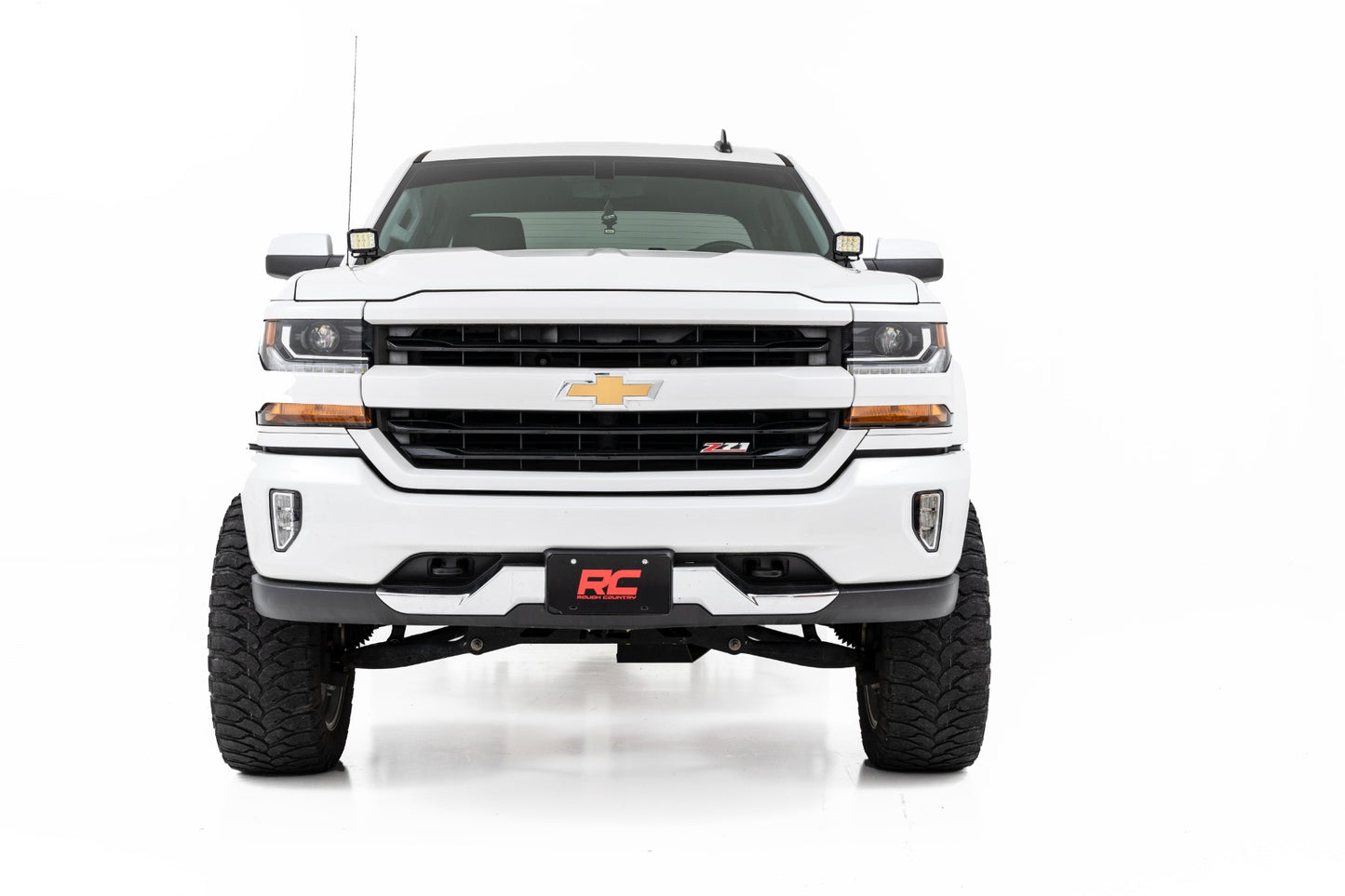 LED Ditch Light Kit 3in OSRAM Pair Wide Silverado/Sierra 1500 (14-18 & Classic) Rough Country-2