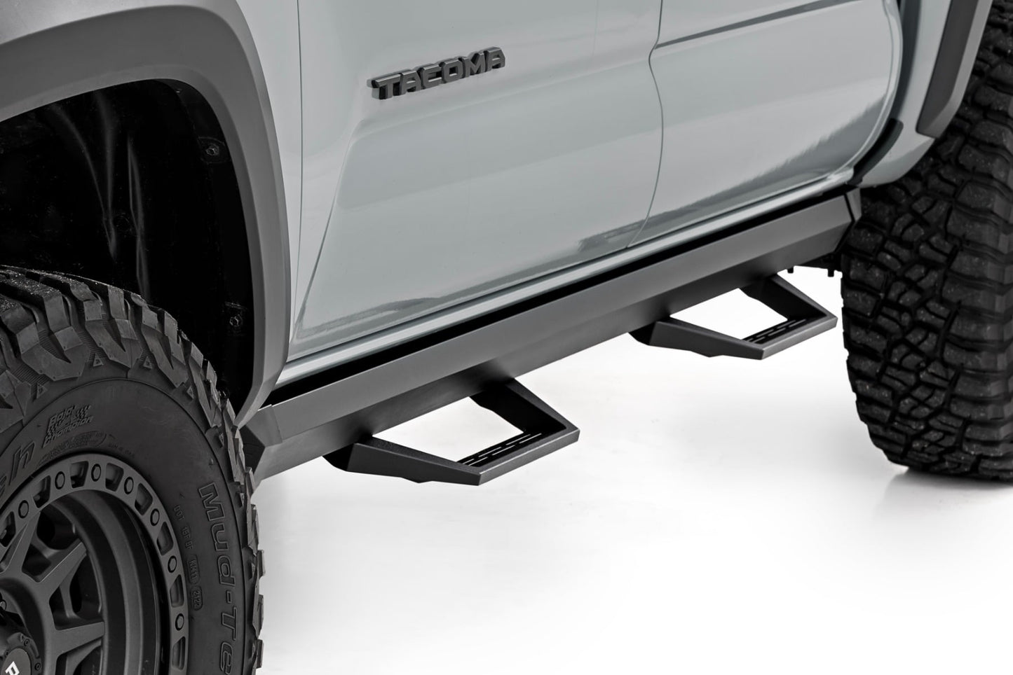 SRL2 Adj Aluminum Step Double Cab Toyota Tacoma 2WD/4WD (2005-2023) Rough Country-3
