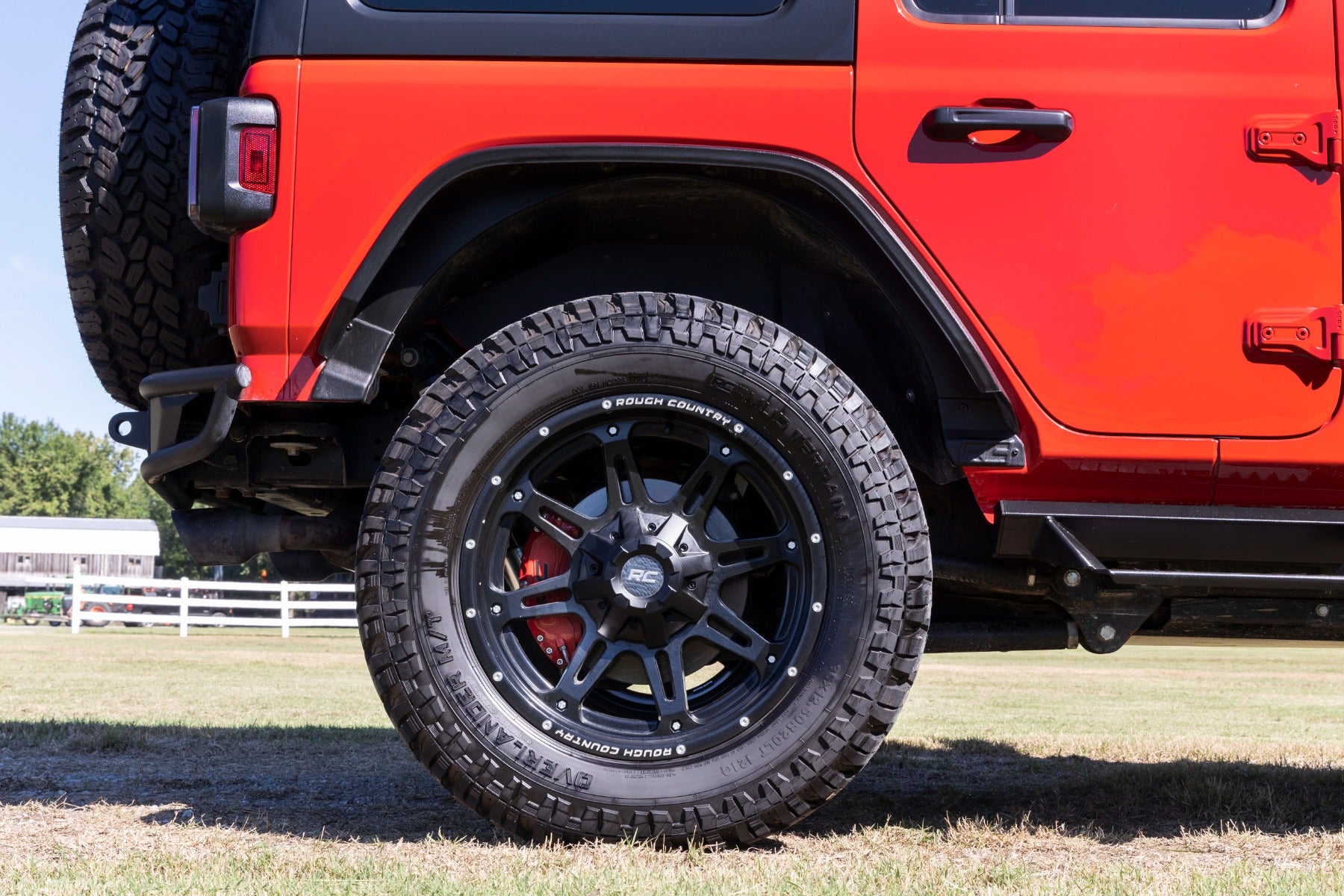 Caliper Covers Rear Red Jeep Wrangler JK/Wrangler Unlimited (2007-2018) Rough Country-4