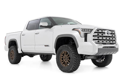 6 Inch Lift Kit OE Air Ride Toyota Tundra 4WD (2022-2026) Rough Country-1