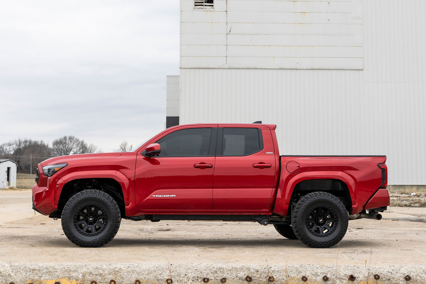 1.5 Inch Leveling Kit Toyota Tacoma 4WD (2024-2026) Rough Country-3