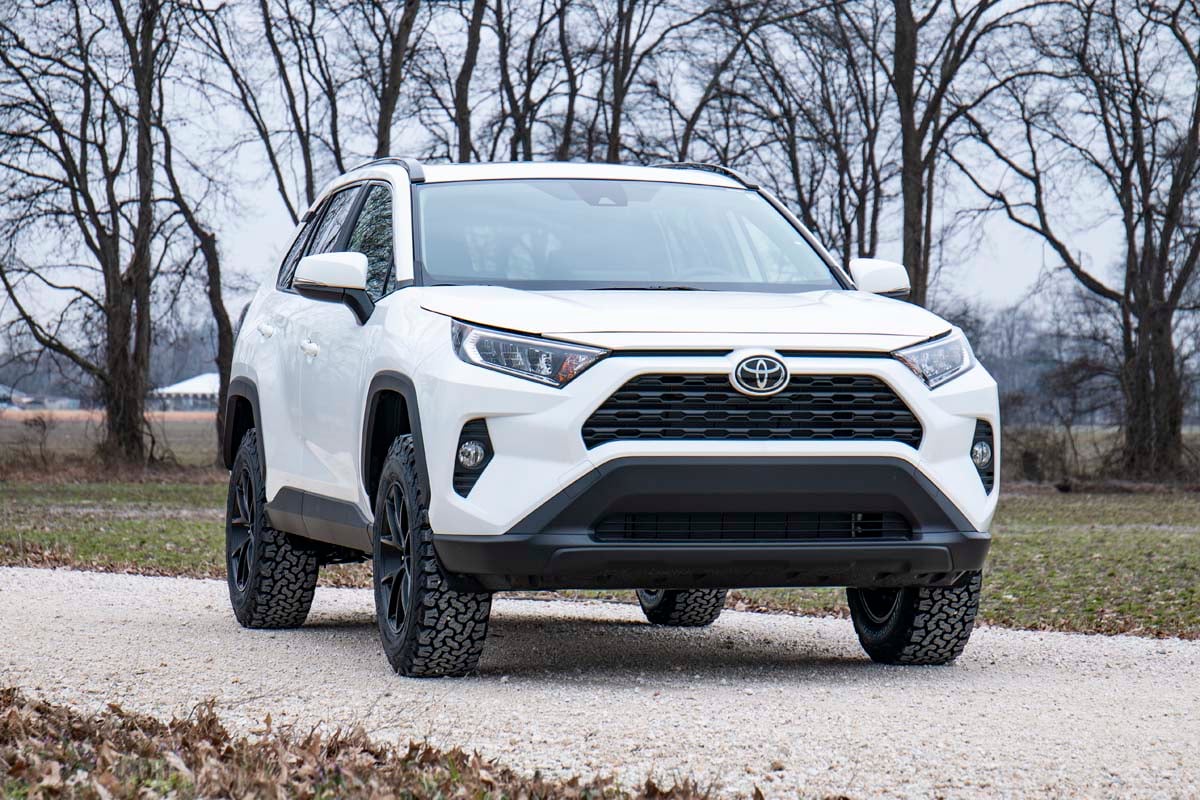 2.5 Inch Lift Kit Toyota RAV4 2WD/4WD (2019-2023) Rough Country-3