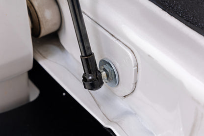 Tailgate Assist Ford F-150 2WD/4WD (2004-2014) Rough Country-3