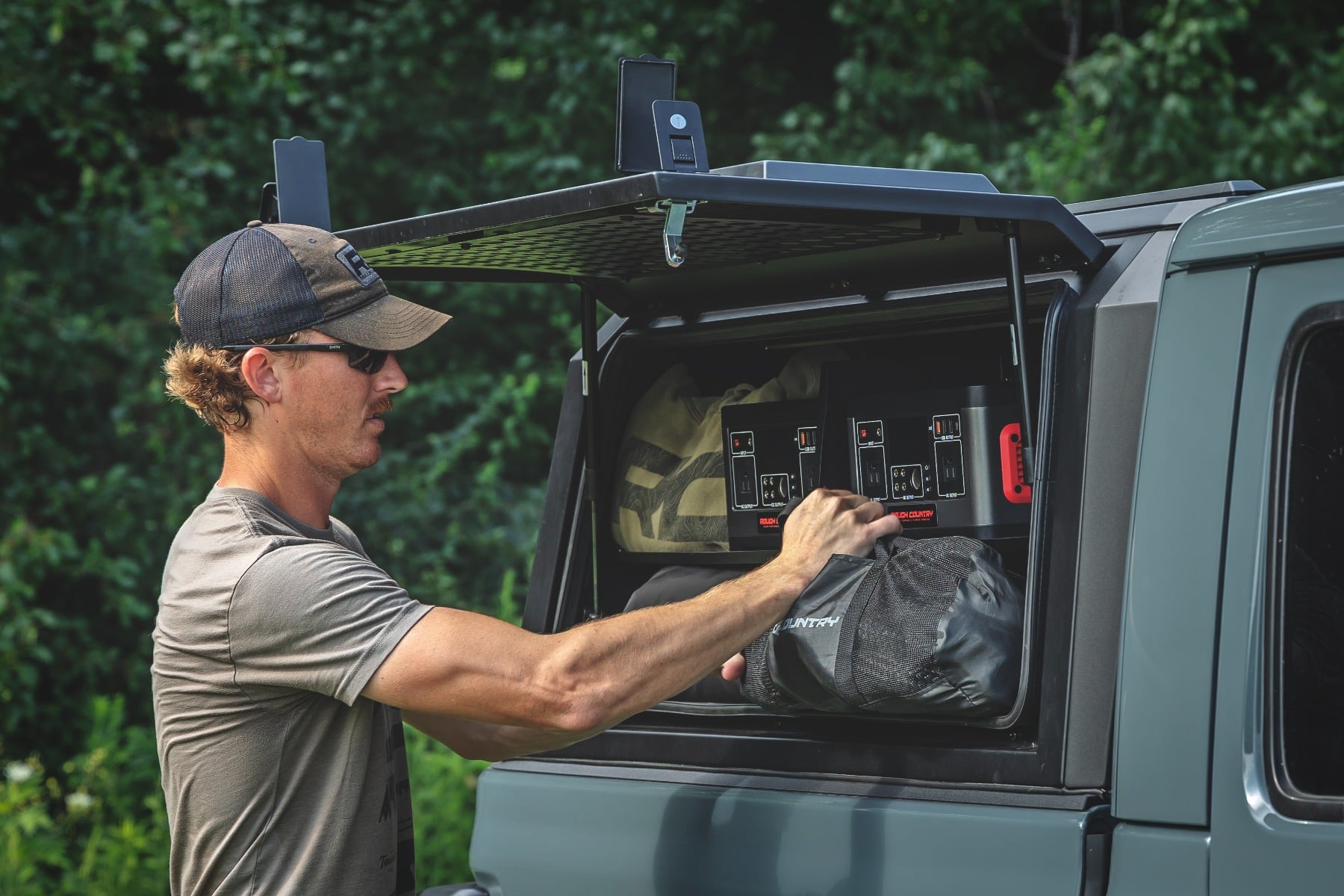 Bed Cap Side Shelf Storage Bin Passengers Side Jeep Gladiator JT (20-25) Rough Country-4