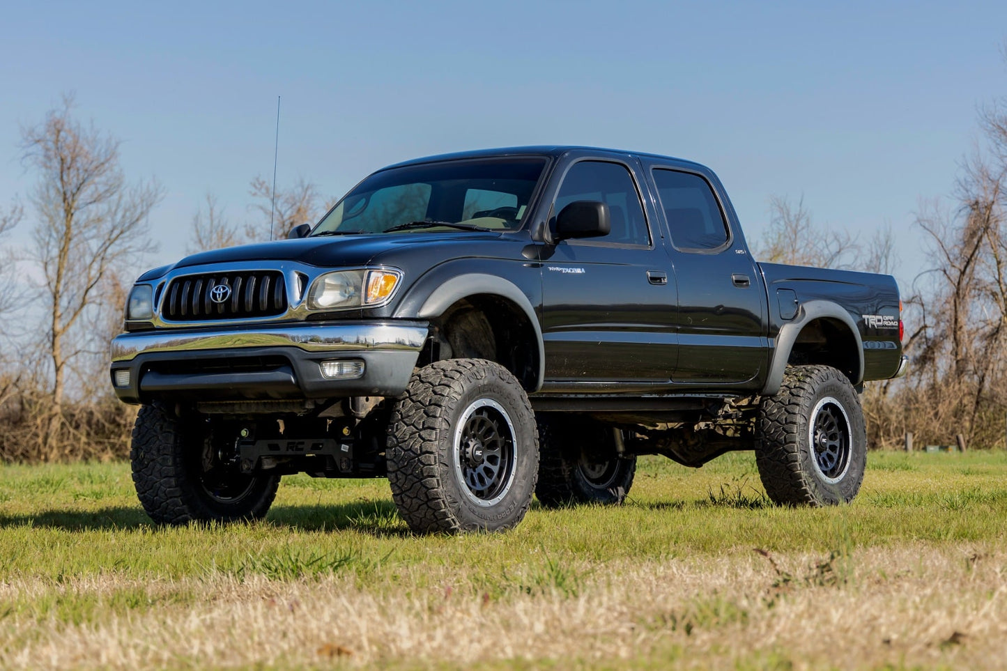 6 Inch Lift Kit N3 Struts Toyota Tacoma 2WD/4WD (1995-2004) Rough Country-5