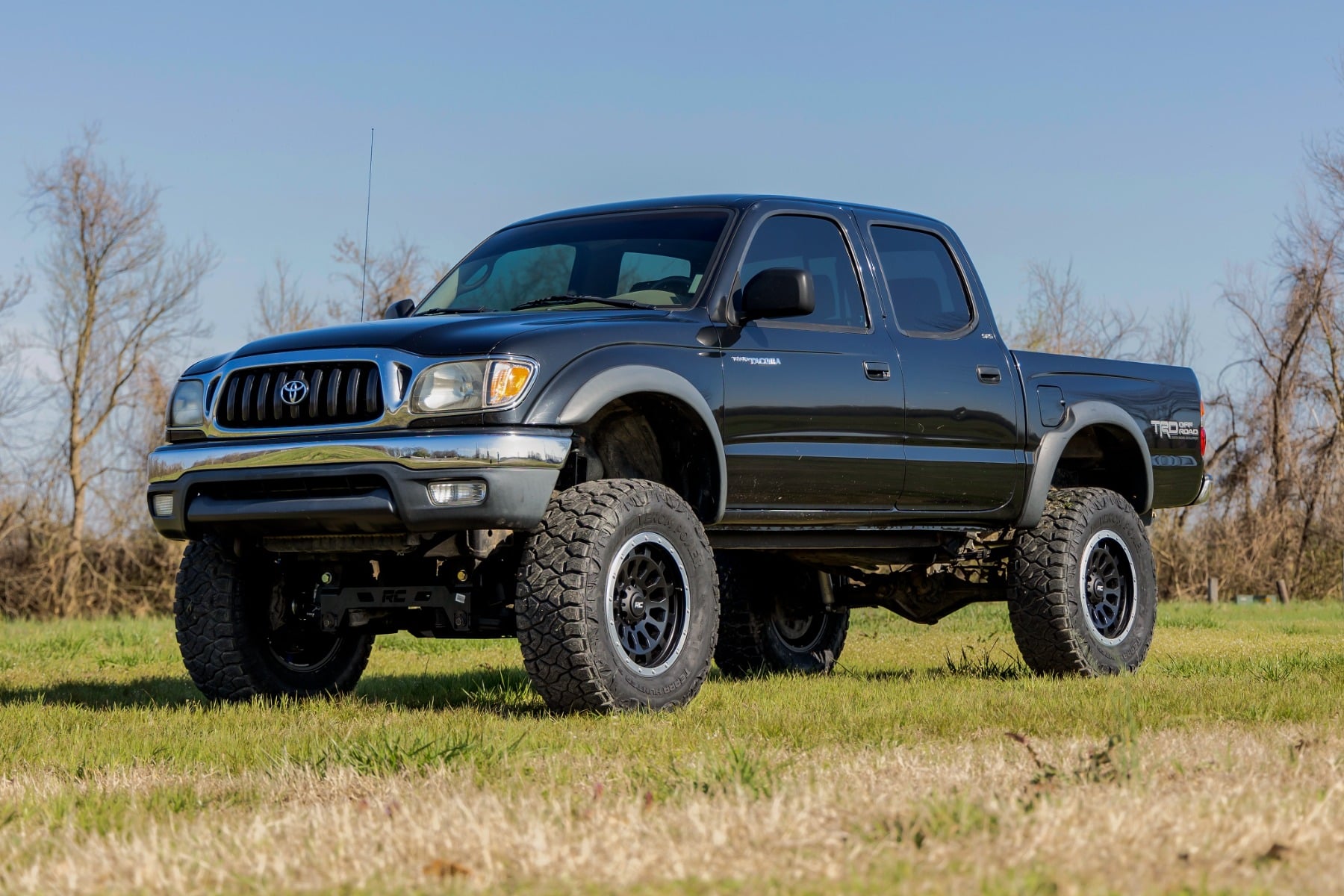 6 Inch Lift Kit N3 Struts Toyota Tacoma 2WD/4WD (1995-2004) Rough Country-5