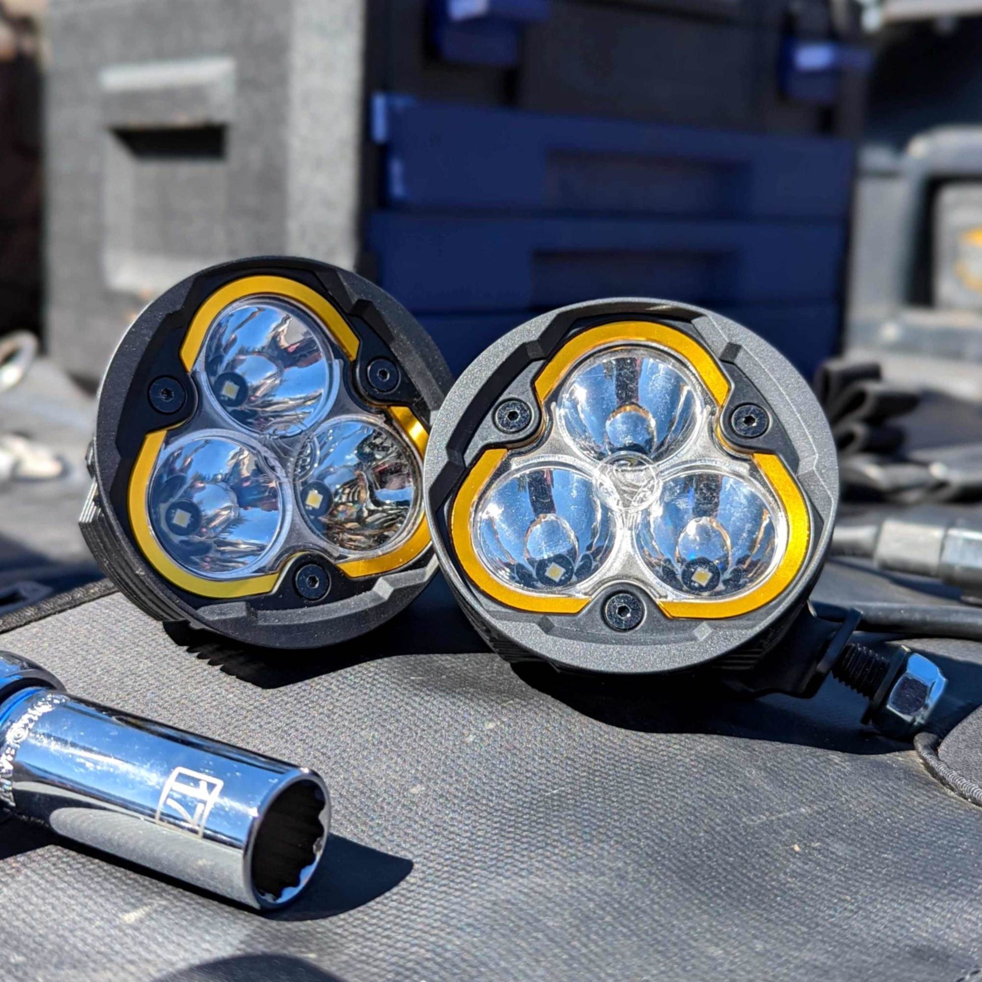 Flex Era 3 Shroud Round Universal KC Hilites-3