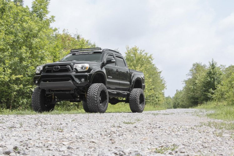 6 Inch Lift Kit M1 Toyota Tacoma 2WD/4WD (2005-2015) Rough Country-3