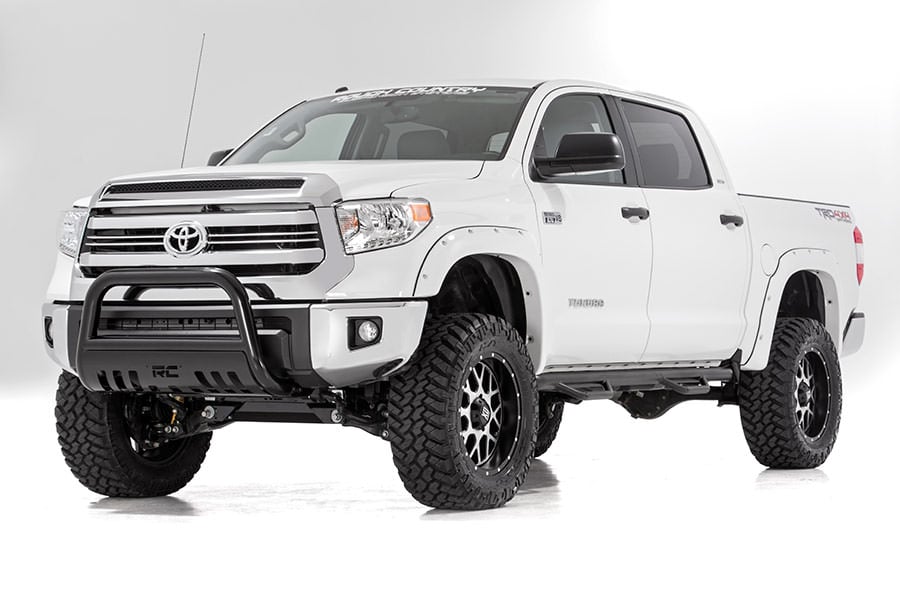 6 Inch Lift Kit M1 Struts/M1 Toyota Tundra 4WD (2016-2021) Rough Country-1
