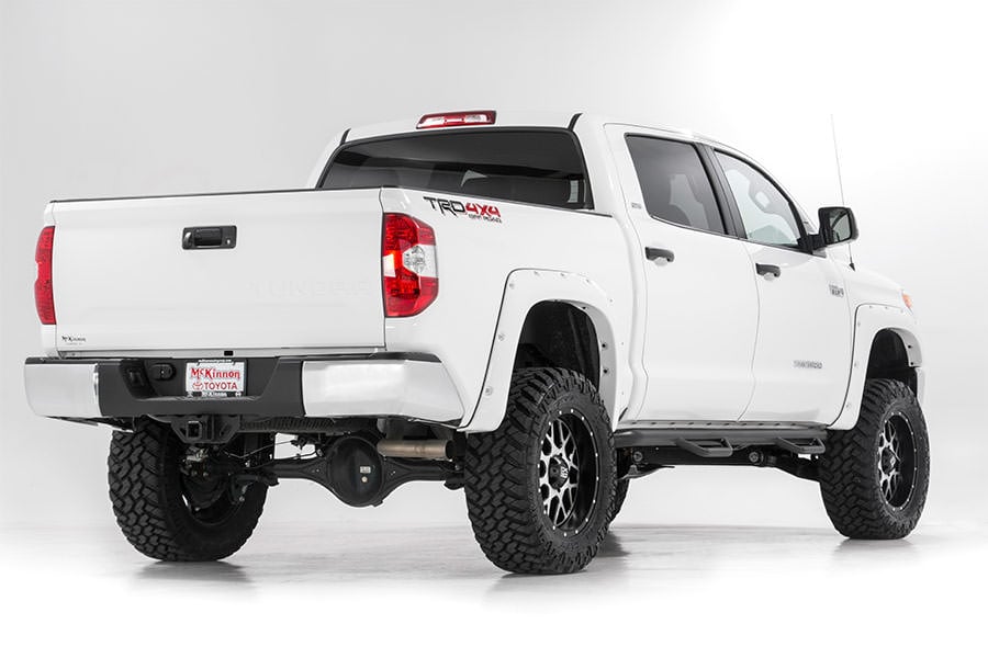 6 Inch Lift Kit M1 Struts/M1 Toyota Tundra 4WD (2016-2021) Rough Country-2
