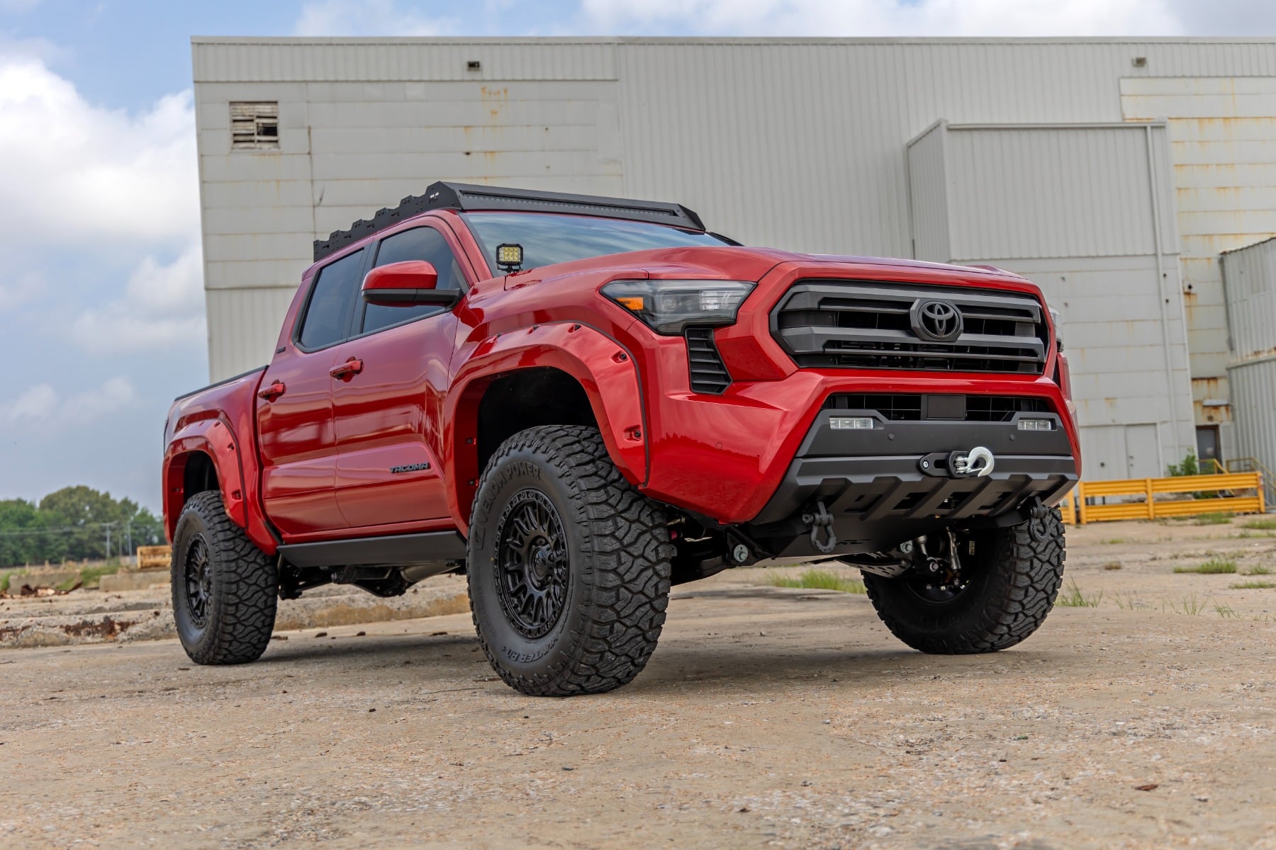 3.5 Inch Lift Kit N3 w/ Rear Shocks Toyota Tacoma 4WD (2024-2026) Rough Country-2