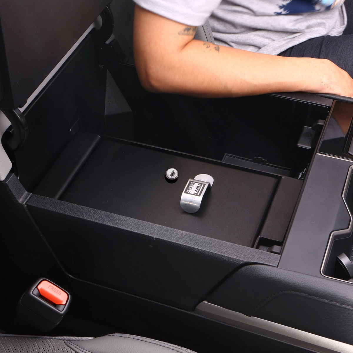 Console Safe for 22-26 Toyota Tundra - Keyed lock Products Tuffy Security-2