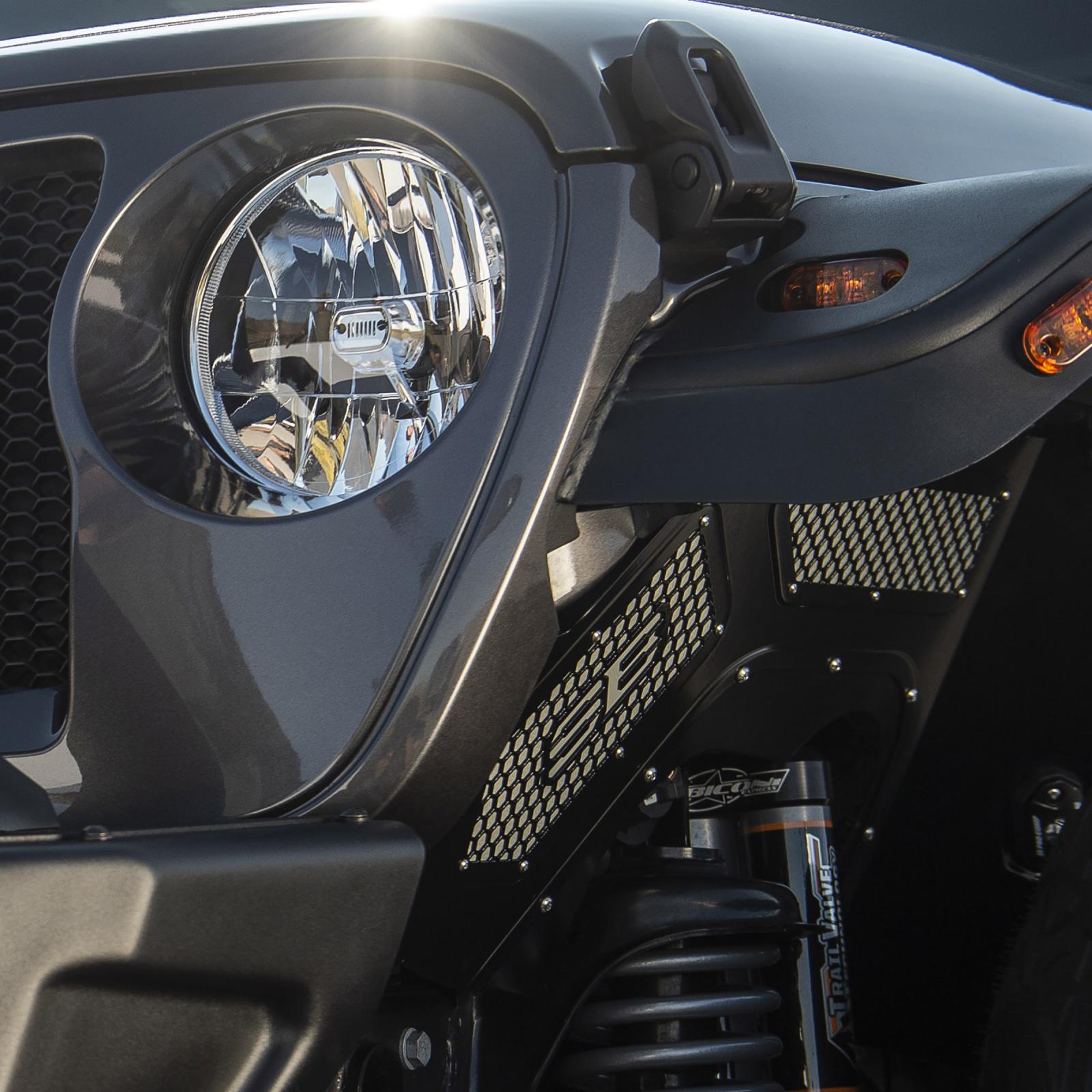 Inner Liner w ProComp Rgb LED 9W Rock Lights 4d rgbl kit 2018-2022 Jeep Wrangler 4 Doors Smittybilt-1