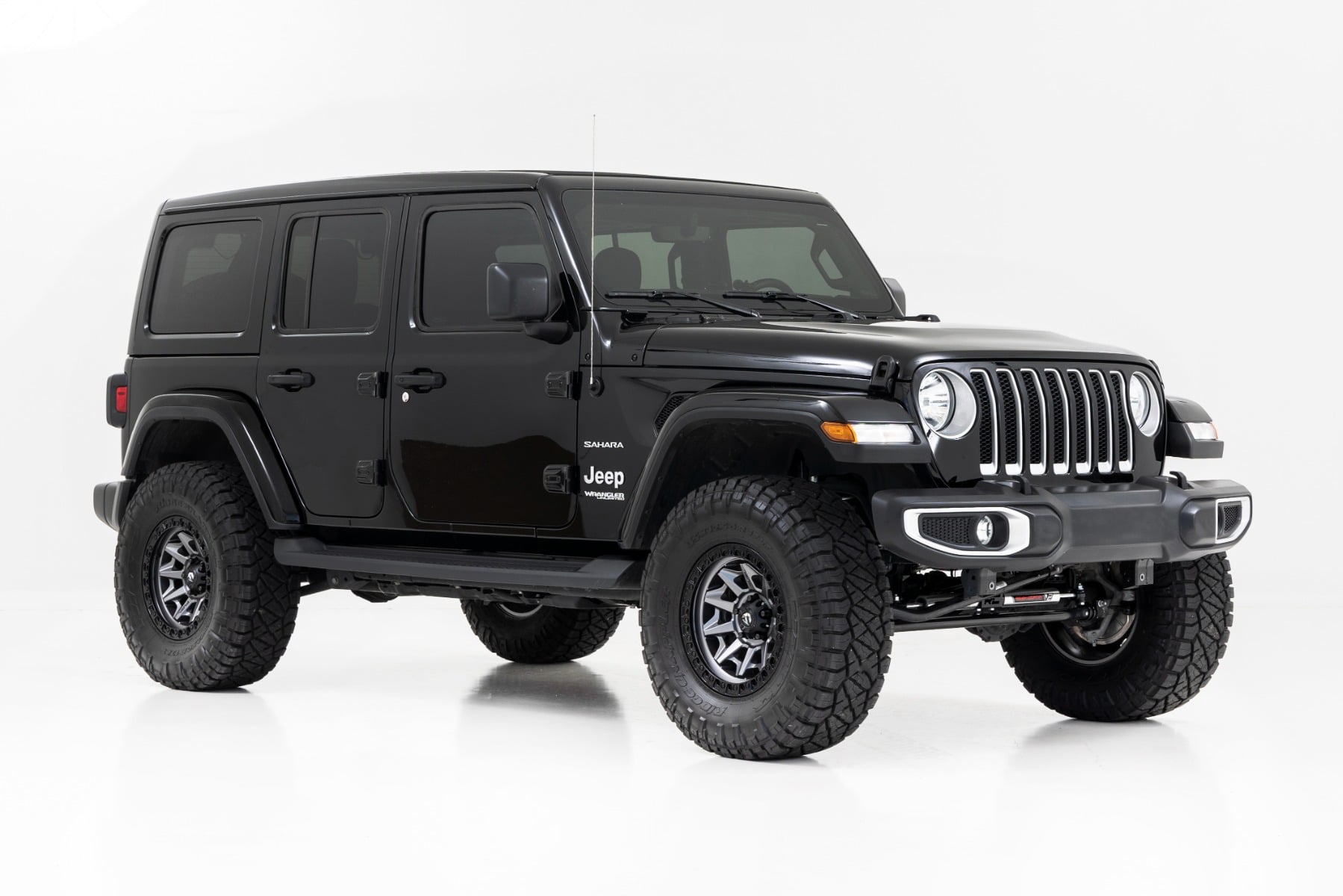 2.5 Inch Lift Kit Coils Jeep Wrangler Unlimited Non-Rubicon 4WD (2024-2026) Rough Country-2
