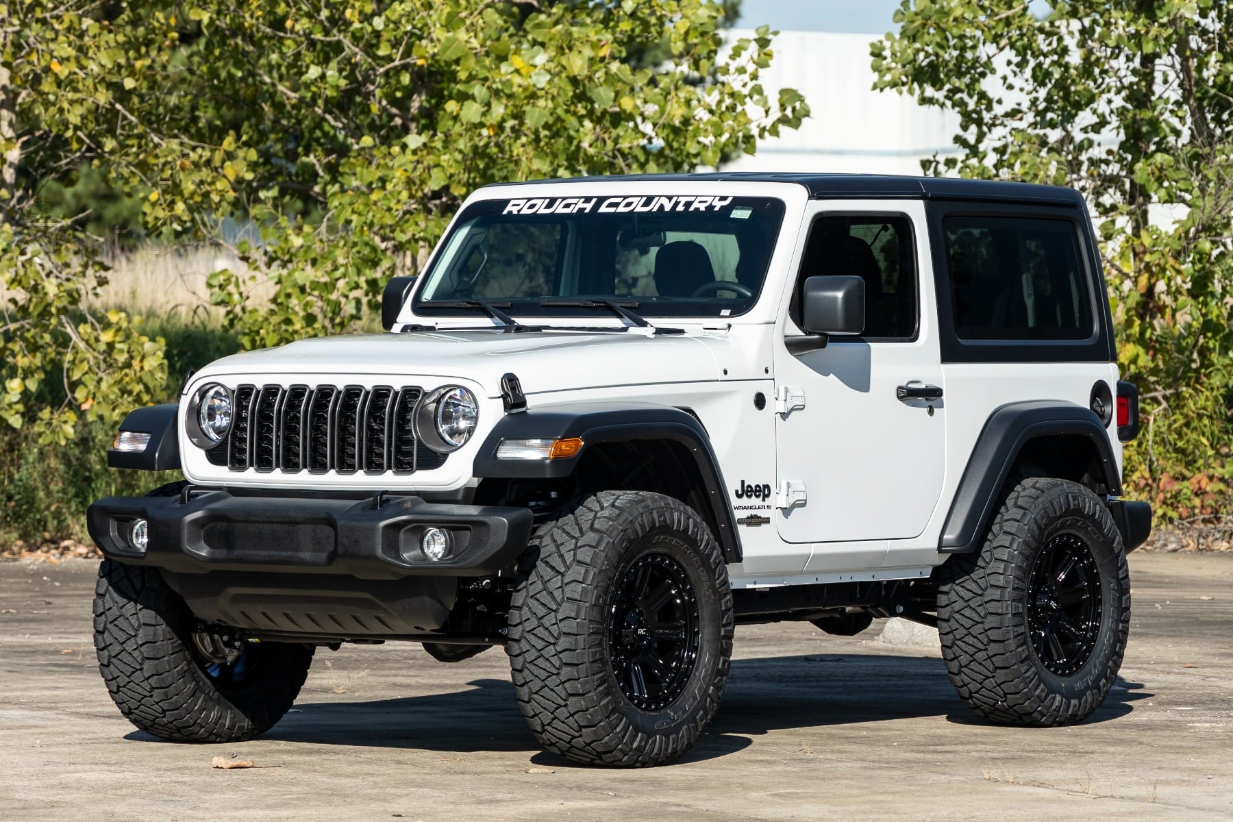 2.5 Inch Lift Kit Coils V2 Jeep Wrangler JL 4WD (2024-2026) Rough Country-3