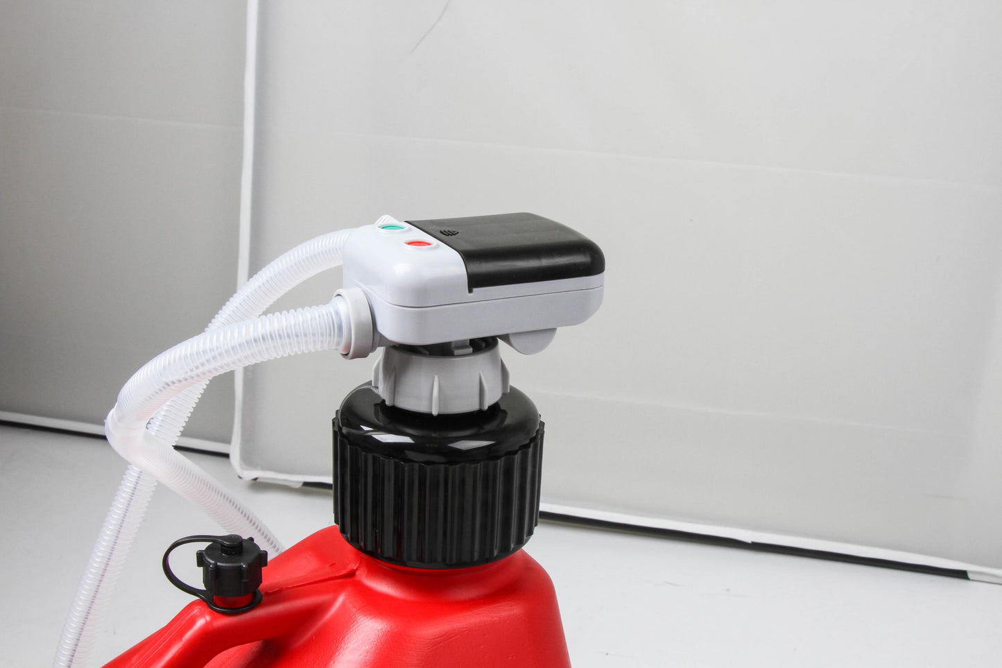Battery Operated Transfer Pump Fits Most Fuel Jugs and Cans Mr Gasket-5