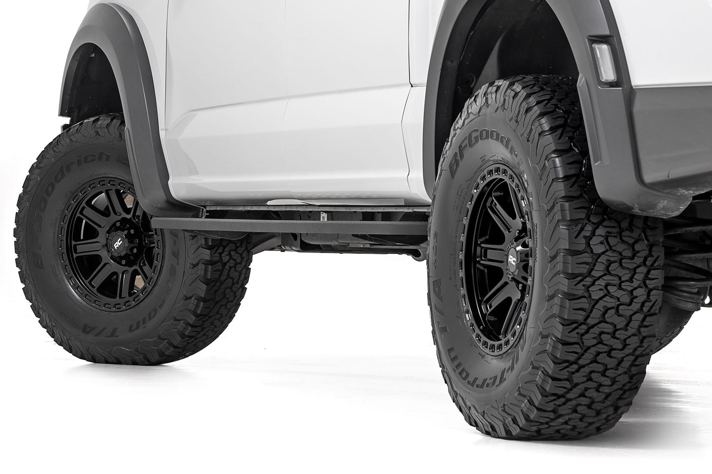 84 Series Wheel Gloss Black 17x8.5 Rough Country-28
