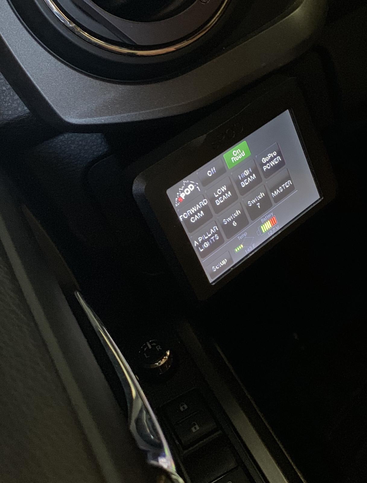 sPOD Touchscreen or HD Mounting Panel for 16 - 19 Toyota Tacoma sPods