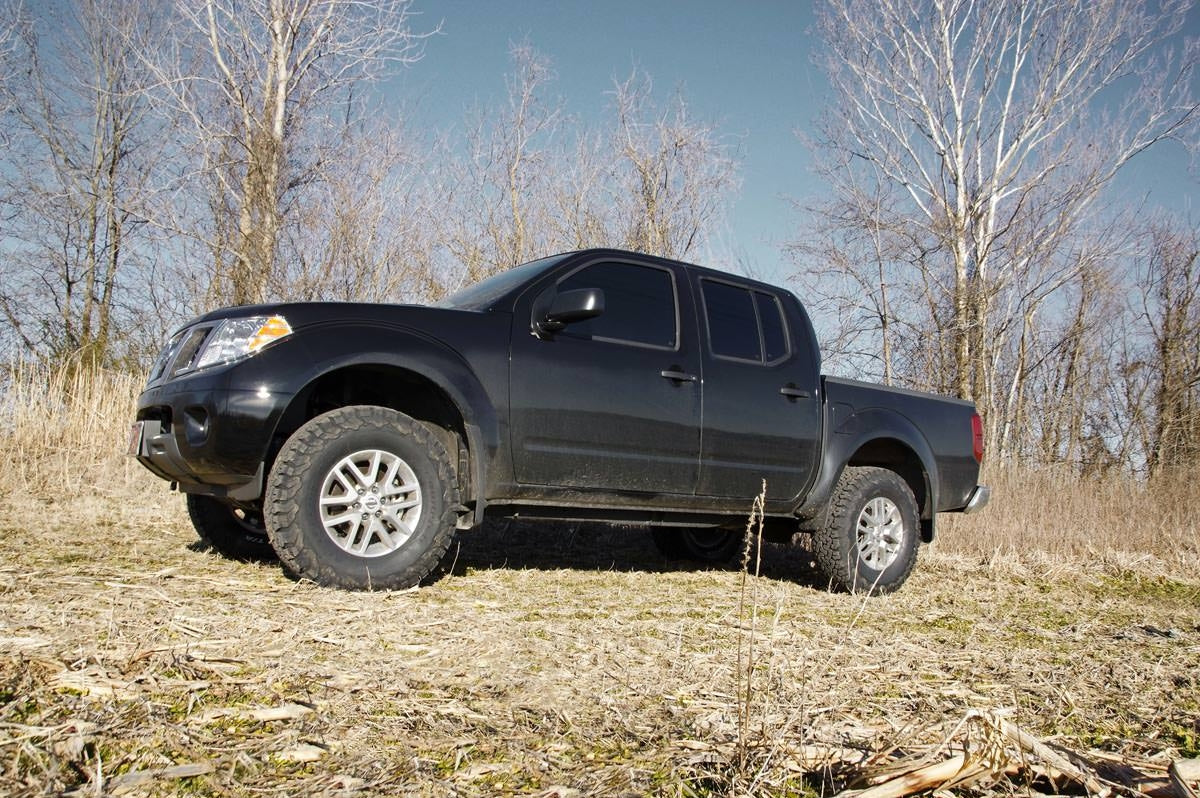 2.5 Inch Leveling Strut Extensions 05-19 Frontier/Xterra Rough Country-1
