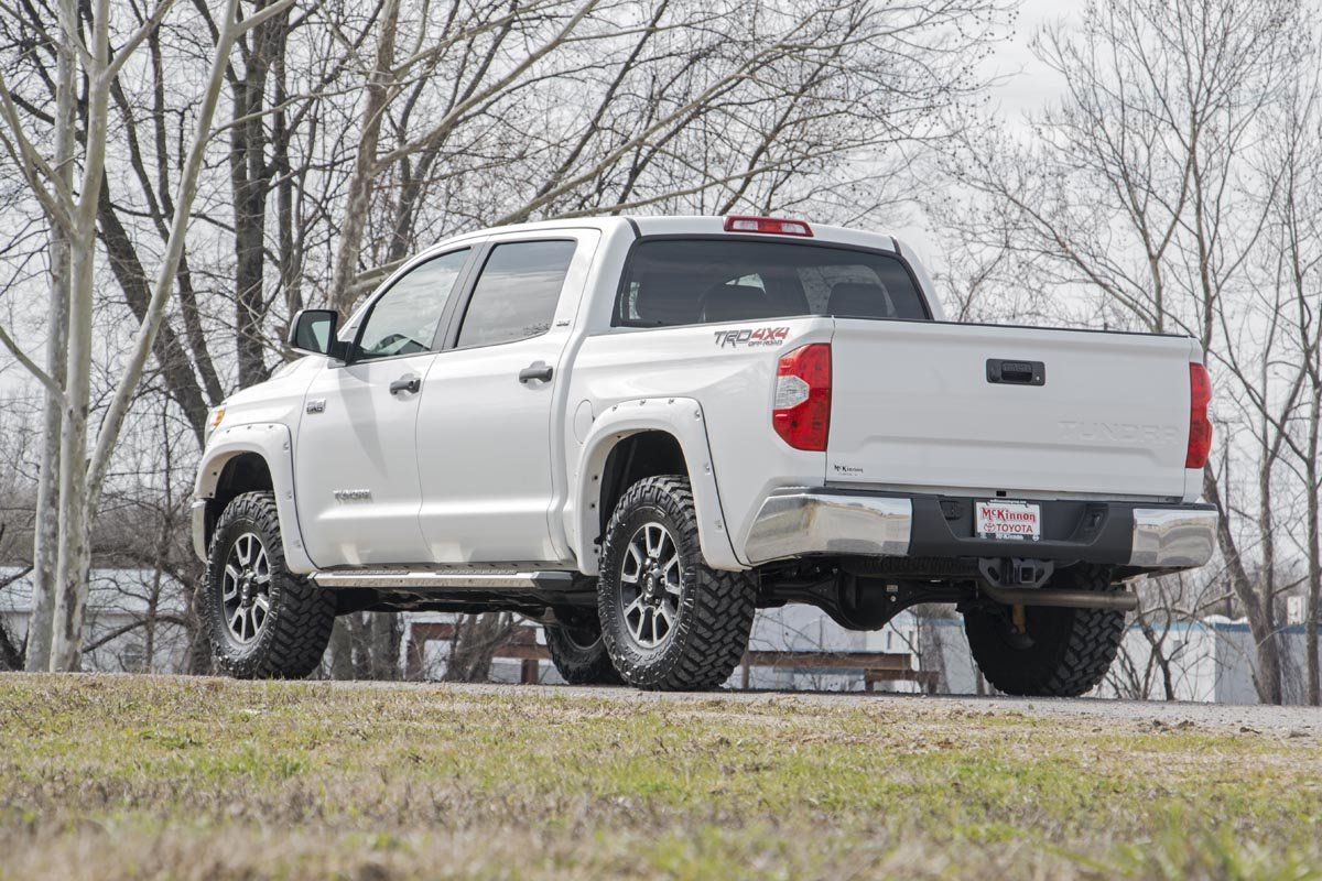 2.5-3 Inch Leveling Lift Kit 07-20 Tundra Rough Country-3