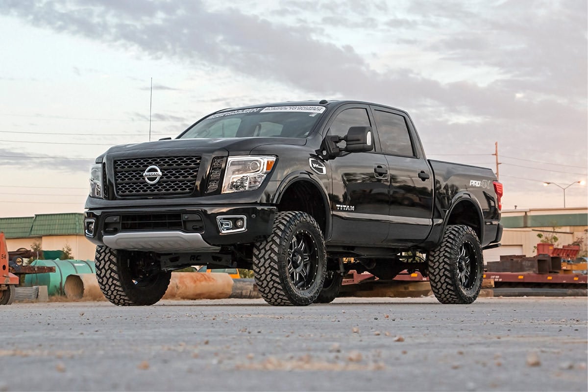 6 Inch Lift Kit Nissan Titan 4WD (2017-2024) Rough Country-3
