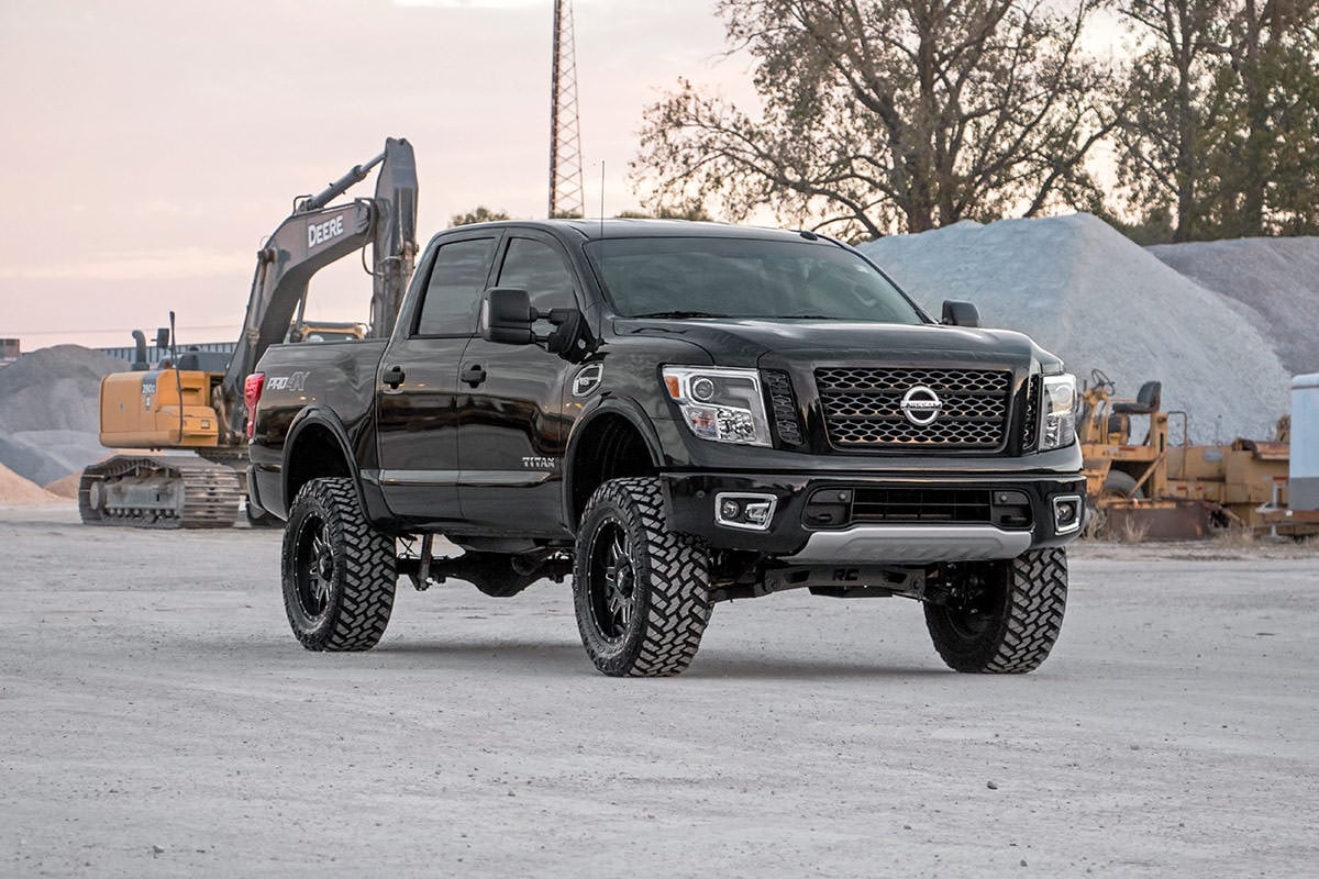 6 Inch Lift Kit Nissan Titan 4WD (2017-2024) Rough Country-4