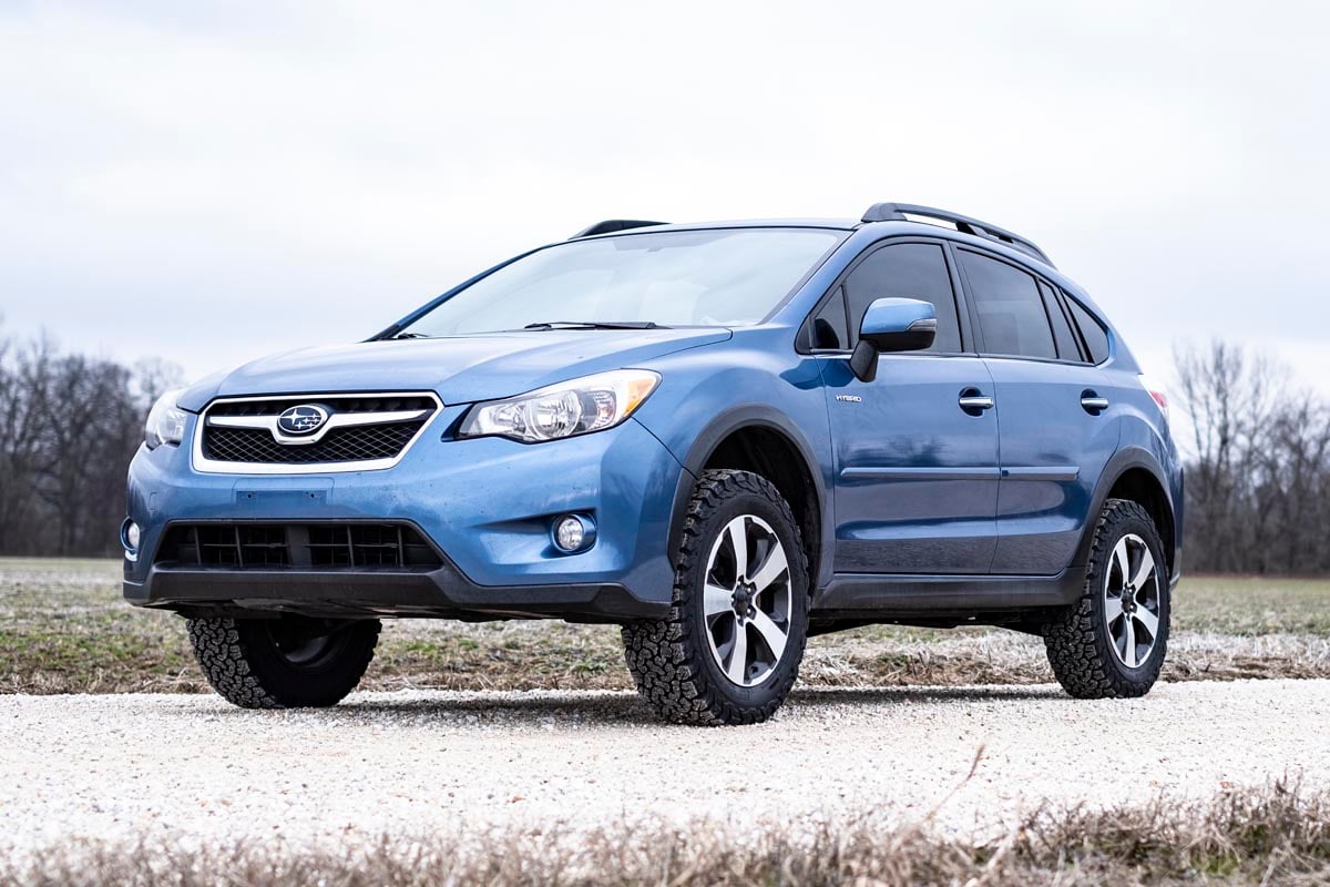 2 Inch Lift Kit Subaru Crosstrek (16-17)/XV Crosstrek (13-15) 4WD Rough Country-1
