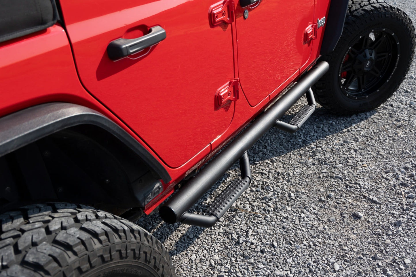 Nerf Steps Wheel to Wheel 4 Door Jeep Wrangler Unlimited 2WD/4WD (07-18) Rough Country-5