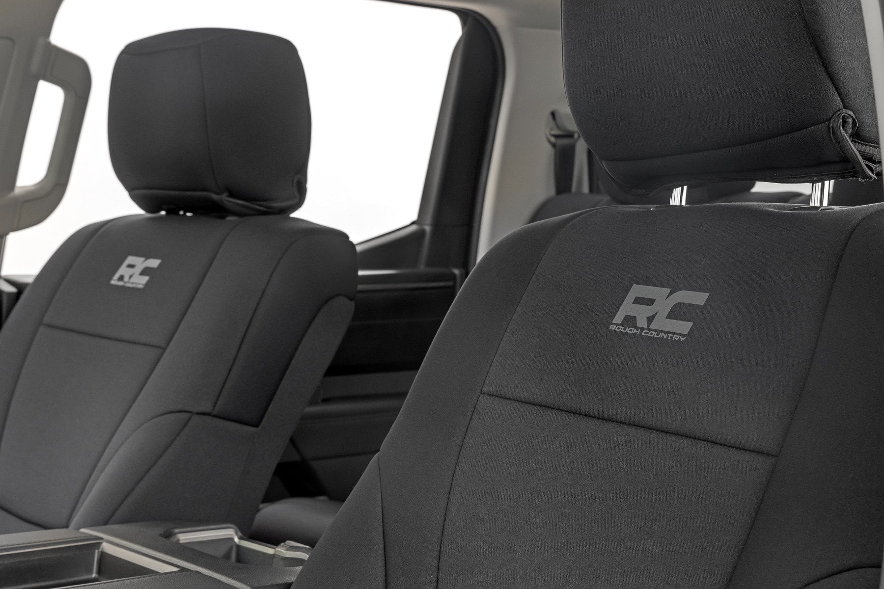 Seat Covers Toyota Tundra 2WD/4WD (2022-2026) Rough Country-1