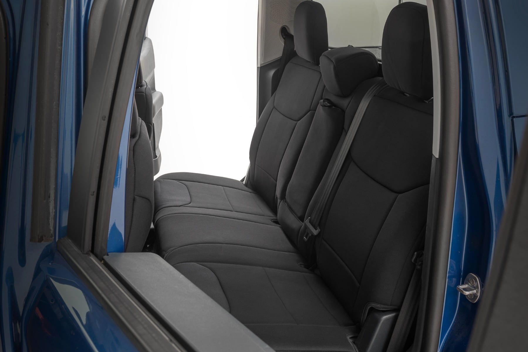 Seat Covers FR & RR W/Armrest Crew Cab Ford Maverick 2WD/4WD (22-26) Rough Country-1
