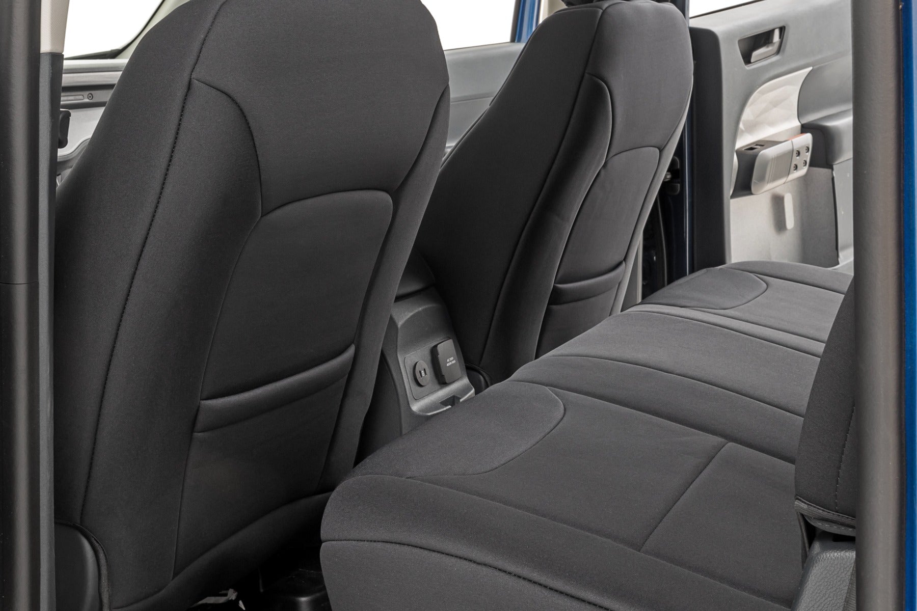Seat Covers FR & RR W/Armrest Crew Cab Ford Maverick 2WD/4WD (22-26) Rough Country-4