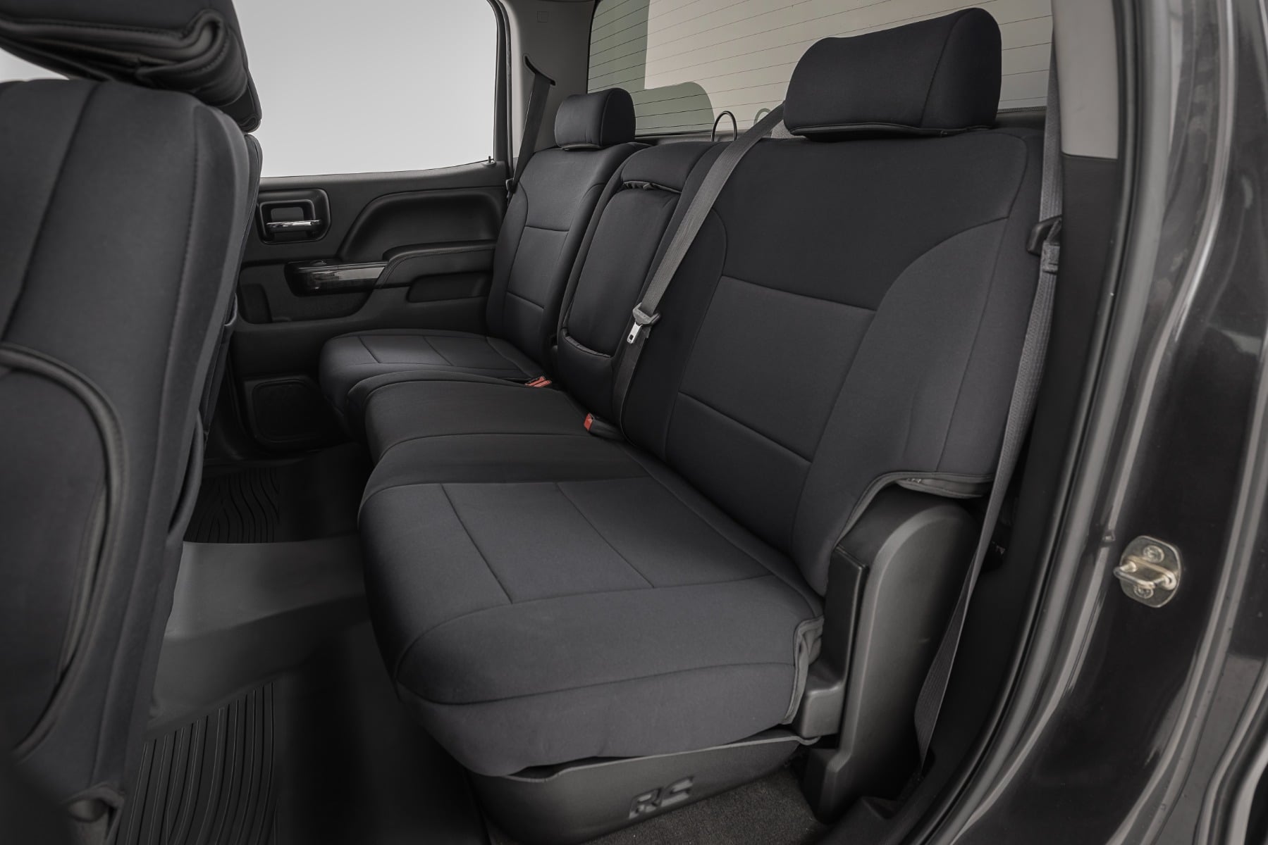 Seat Covers FR Bucket & RR 60/40 Bench Silverado/Sierra 2500HD/3500HD (14-26) Rough Country-1
