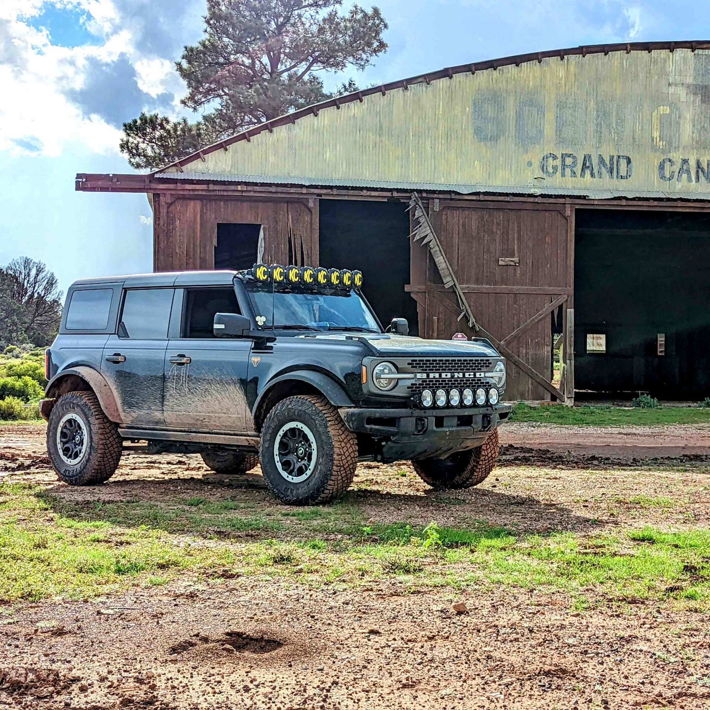 Pro6 Gravity LED 39 Inch 6 Light Bronco System KC Hilites-9