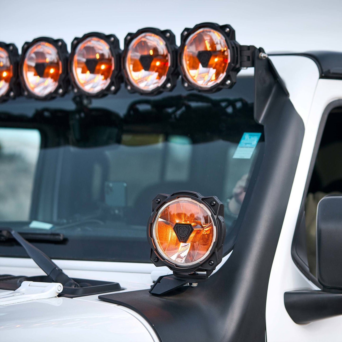 Gravity Titan 6 Inch LED Single Wide-40 KC Hilites-16