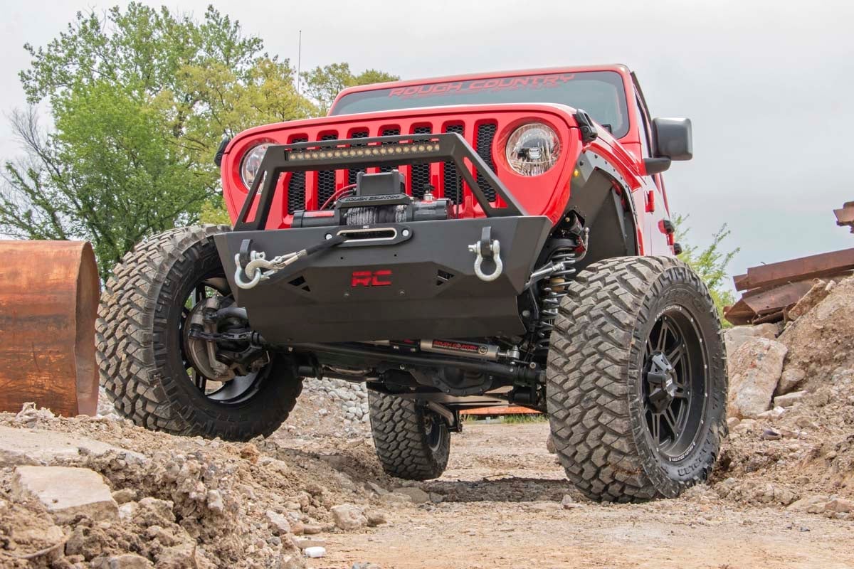 3.5 Inch Lift Kit Adj Lower FR D/S M1 Non-Rubicon Jeep Wrangler Unlimited (24-26) Rough Country-3