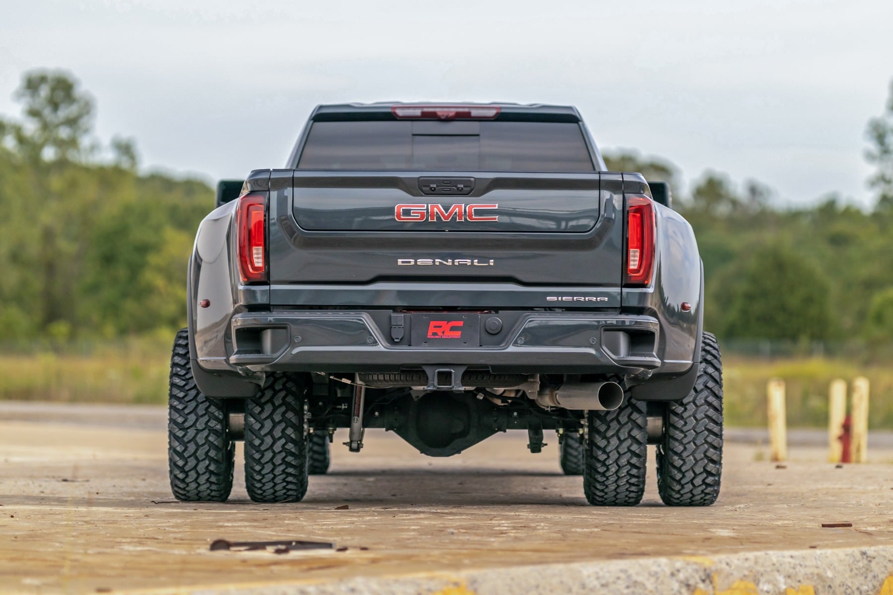 3 Inch Lift Kit Red Sierra/Silverado 3500 HD 2WD/4WD (20-26) Rough Country-4