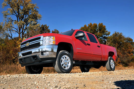 1.5-2 Inch Leveling Kit M1 Silverado/Sierra 2500HD/3500HD (11-19) Rough Country-1